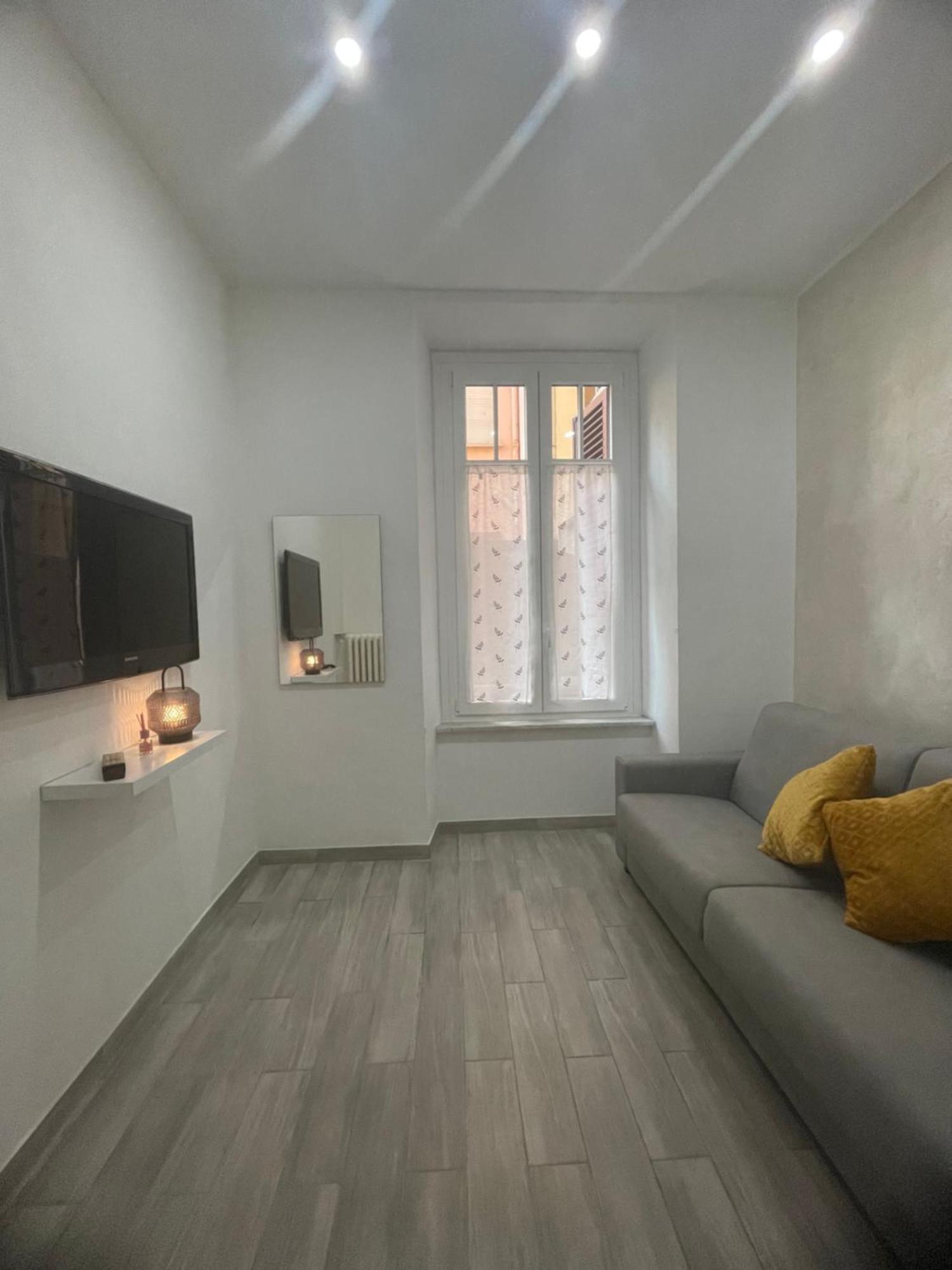 아스티 La Casa Nel Viale 아파트 외부 사진